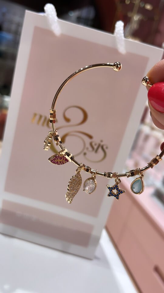 Özel Seri Bileklik ﻿Melek Model Sallantılı Bileklik