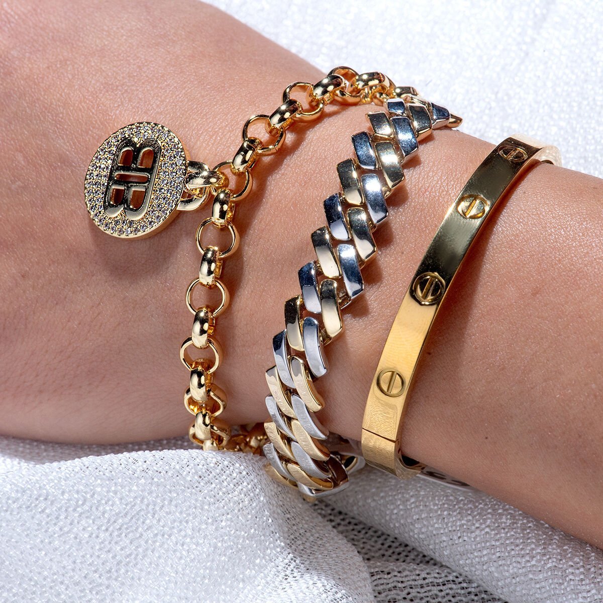 Özel Seri Bileklik Taşsız Cartier Model Gold Çelik Bileklik